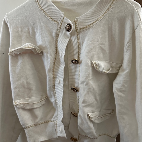 Elegant Cream Cardigan with Button Details - Picture 1 of 3